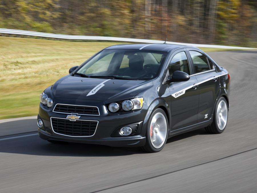  Chevrolet Sonic Z-Spec Sedan Concept 2011 года  (фото 2 из 3)
